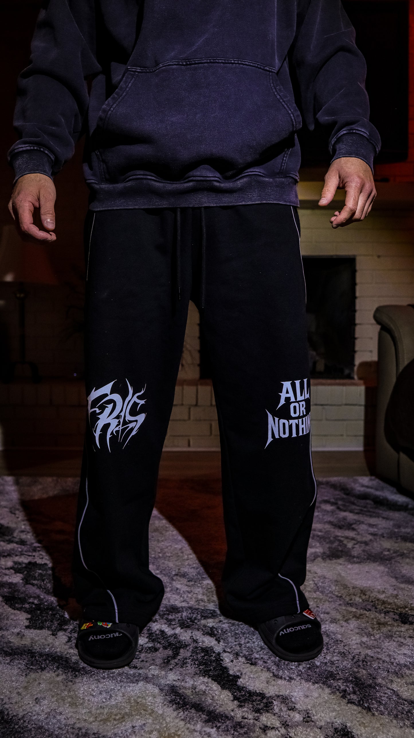 FRLS AON STRAIGHT LEG BAGGY FIT SWEATPANTS -3M REFLECTIVE